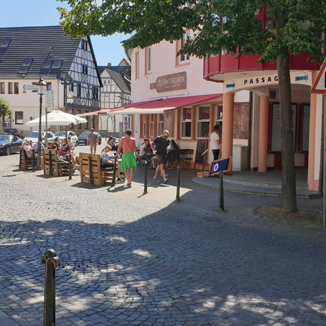 Schönen sonnigen Pfingstmontag
#altstadt #badvilbel #badvilbelheilsberg #mdreparaturwerk #dasreparaturwerk #kfzwerkstatt #frankfurtammain #werkstatt #bestewerkstatt #pfingsten #autoreparatur #autowerkstatt #autoliebe #bmw #mercedes #audi #opel #vw #ford #freiewerkstatt #fahrzeugpflege #seat #skoda #porsche #reifenwechsel #ölwechsel #inspektion #hauptuntersuchung